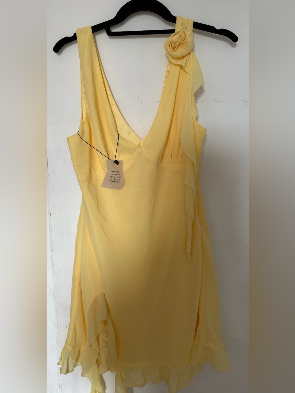 White fox boutique Like That Mini Dress Buttercup size M NWOT